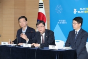 손병석 1차관, 크레인 관련 브리핑