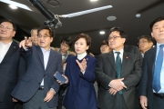 판교 제2테크노밸리 기업지원허브 방문 및 확대 경제장관회의 개최