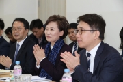 김현미 장관, “기숙사 확충 주민 상생방안 상반기 중 마련”