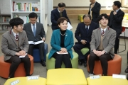 김현미장관, 해외건설 마이스터고 입학식 및 학생과의 대화