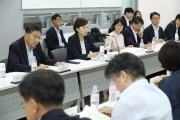 김현미 장관, 주거정책심의위원회 참석