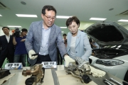 김현미 장관, “BMW 화재원인 올해 안 조사 완료” 밝혀