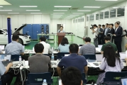 김현미 장관, “BMW 화재원인 올해 안 조사 완료” 밝혀