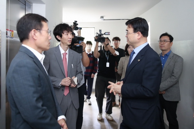 노후 영구임대 재건축 현장방문 및 간담회 - 포토이미지