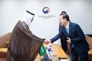 사우디 지방자치주택부 장관 면담