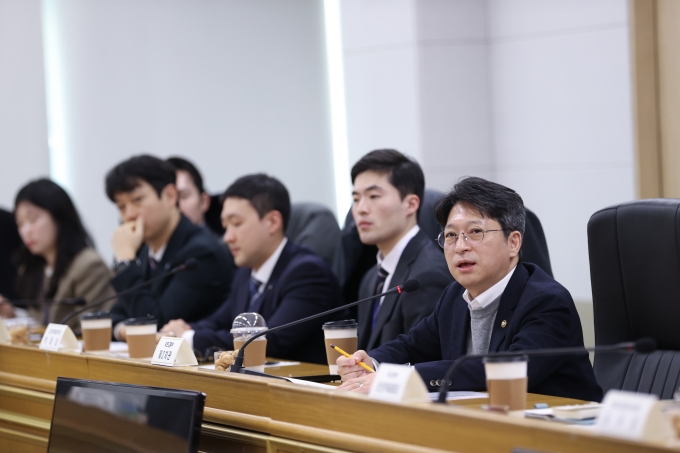 홍지선 2차관 유관기관 MZ세대와 국토교통 혁신을 논하다 - 포토이미지