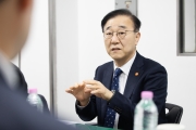 “비싸고 맛없는 휴게소 이제는 바꿔야”