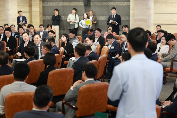 주택건설업계 타운홀미팅 - 포토이미지
