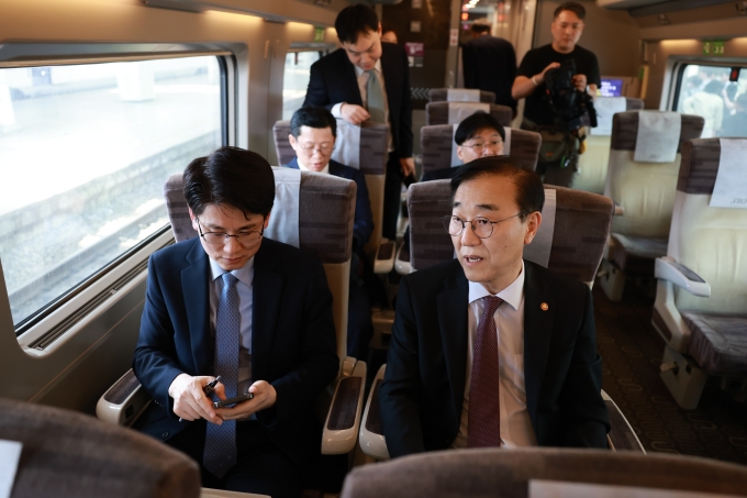 KTX SRT 중련 시범운행 - 포토이미지