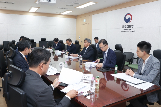 김이탁 제1차관 해체공사 안전관리 TF 기관장 회의 주재 - 포토이미지