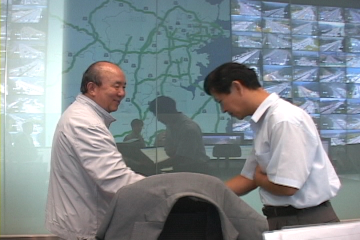 한국도로공사 교통정보센터를 방문(정종환장관)
